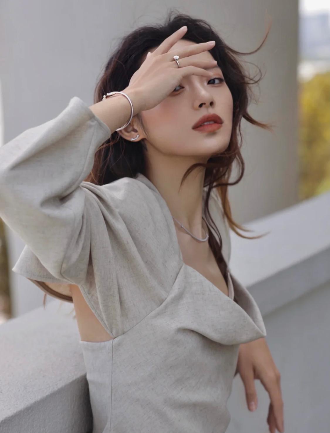 红棕色口红低饱和,便宜显白适合黄黑皮的口红颜色