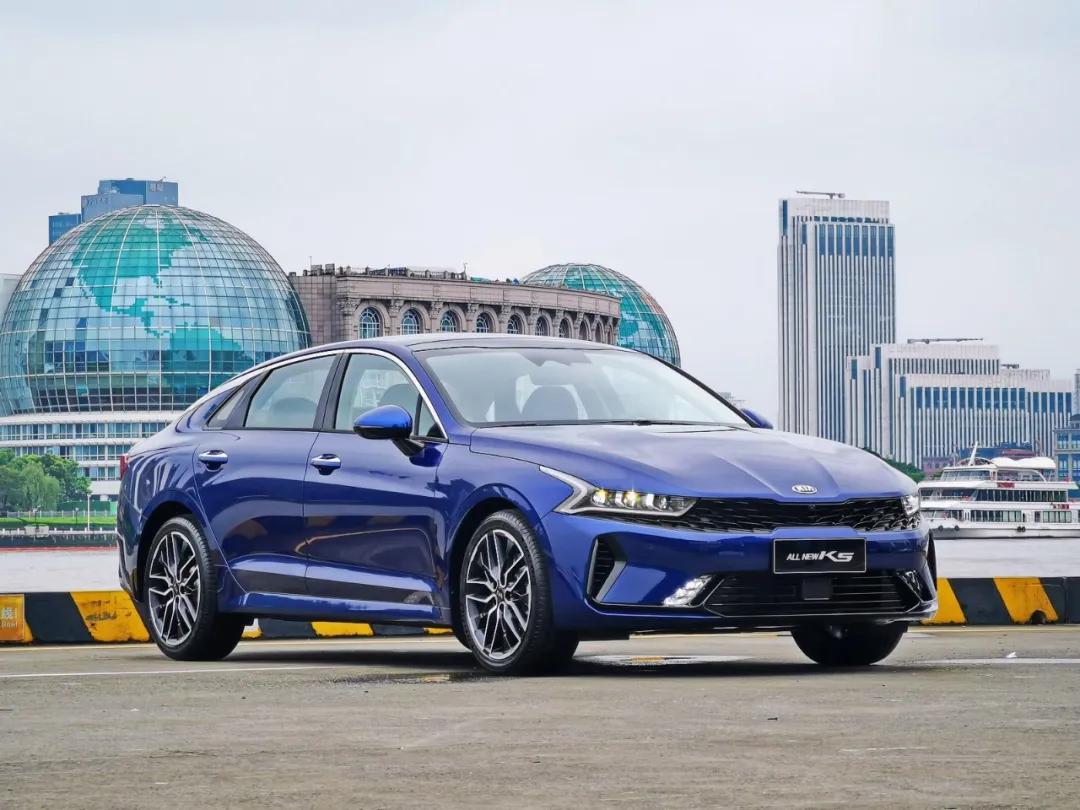 19起亚k5裸车11万,19年起亚k5凯酷1.5t落地价