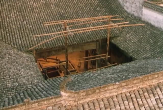 浅析《菊豆》的叙事结构：婶子和小侄子偷情背后的社会黑暗性质