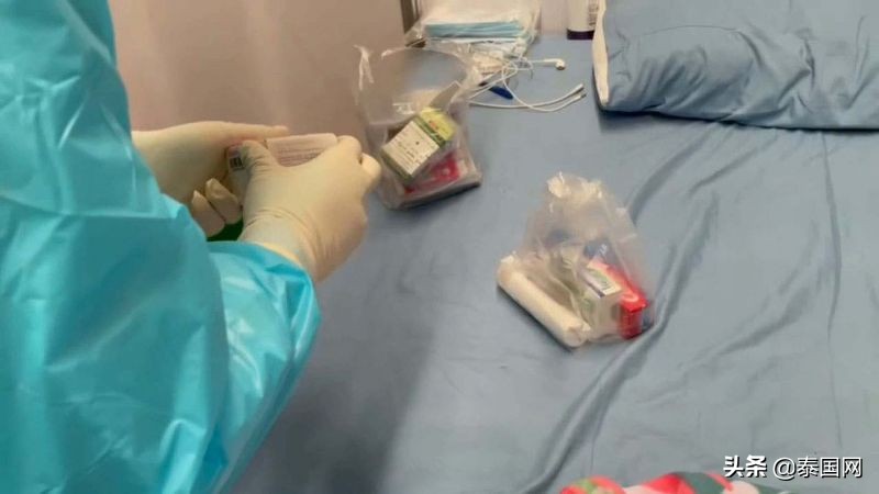 泰国方舱医院男女患者聚众淫乱遭举报官员：他们只是盖被子纯聊天