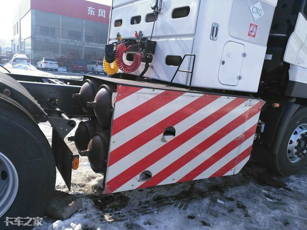 重卡lng选哪一款车最好,国六lng牵引车哪个品牌好