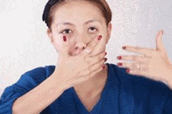 国字脸怎么瘦脸教你变成巴掌小脸,脸小有什么办法