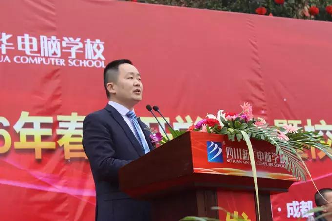 职业教育就业与升学并重,职业技能培训与校企合作