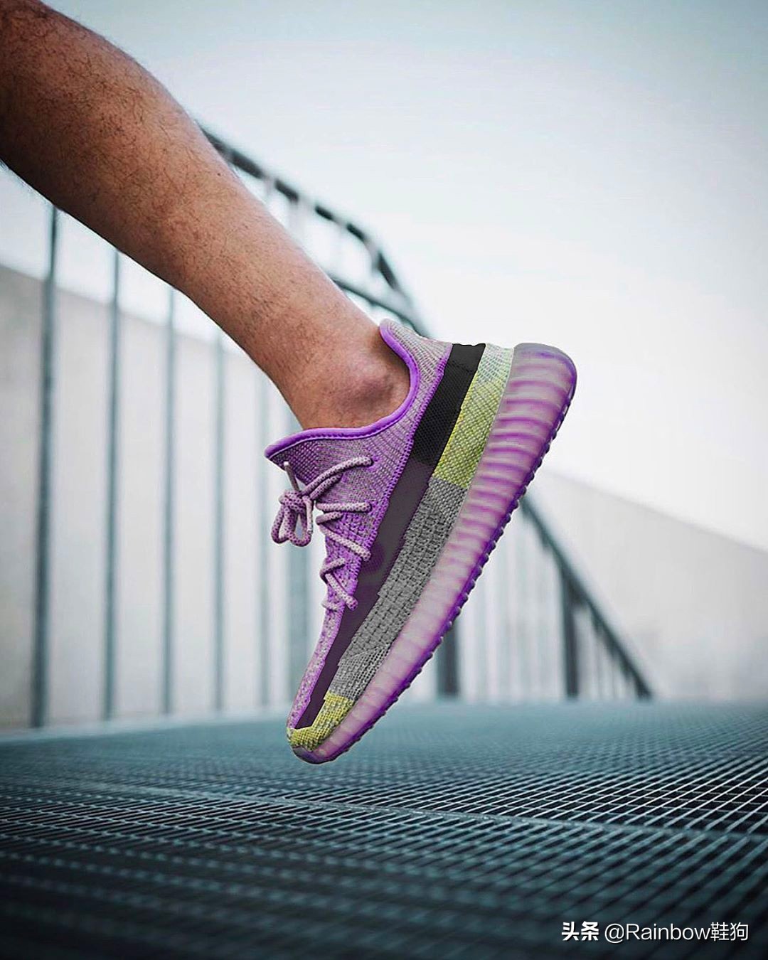 yeezy黑红满天星,yeezy黑色满天星升级版