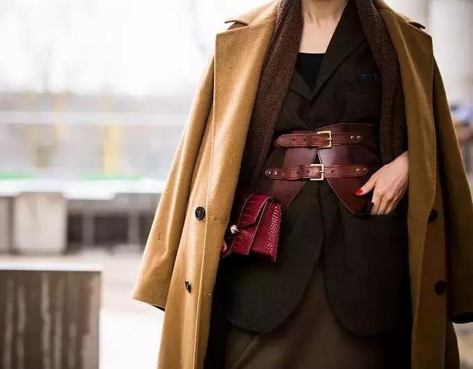 100010000区别,5000大衣和1000大衣区别