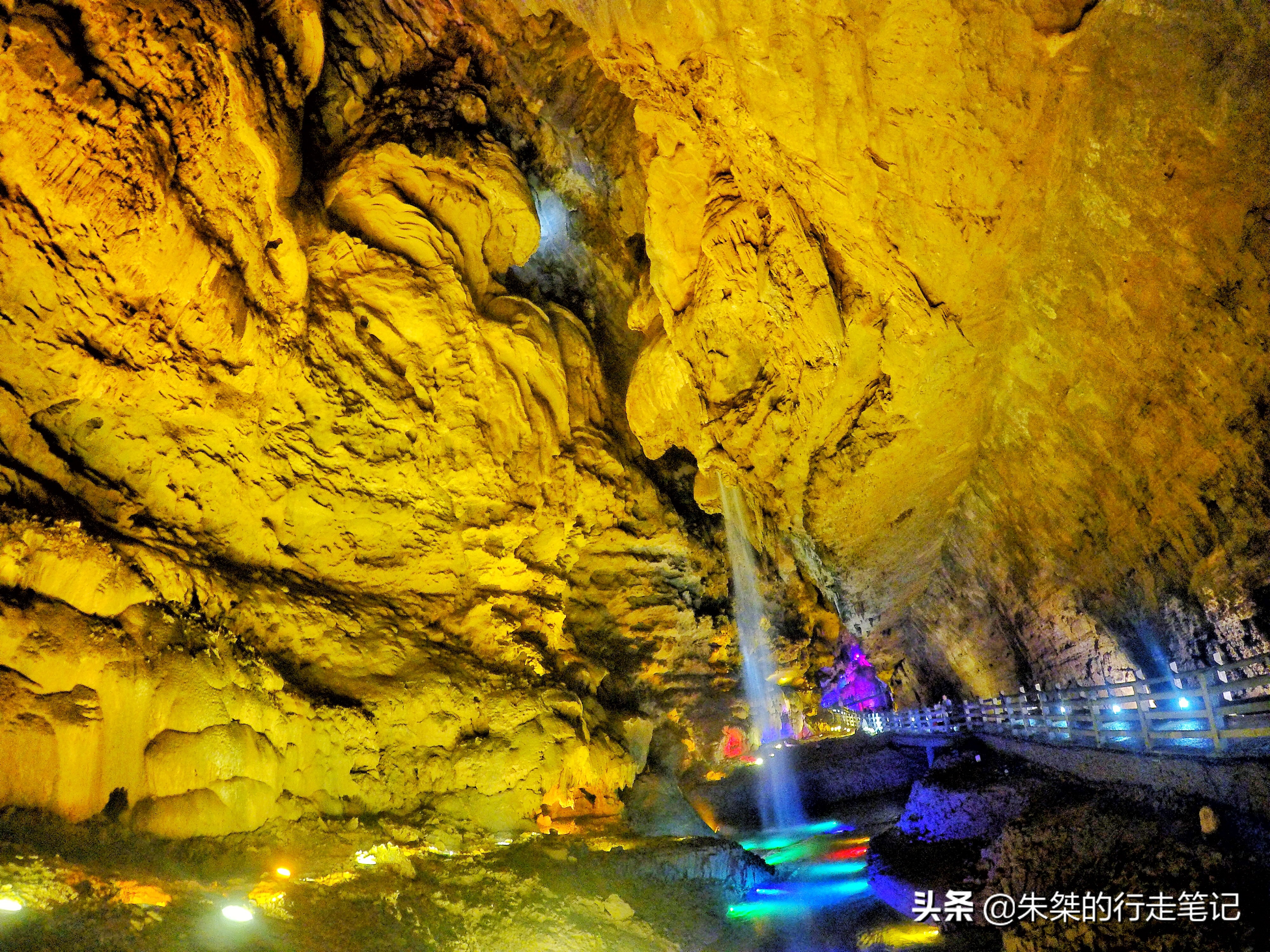 钟乳石洞景观,中国有名的钟乳石洞