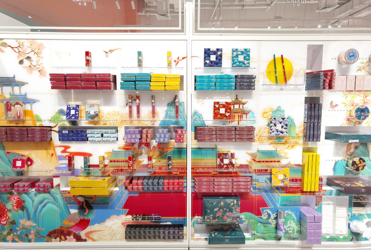 合肥经开区首家THECOLORIST调色师开业强势登陆正大广场