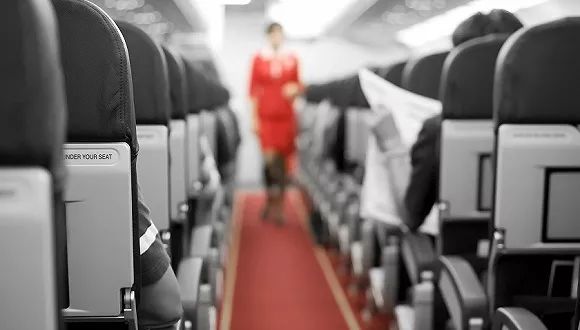 国航监督员危机公关,国航监督员对公关的启示