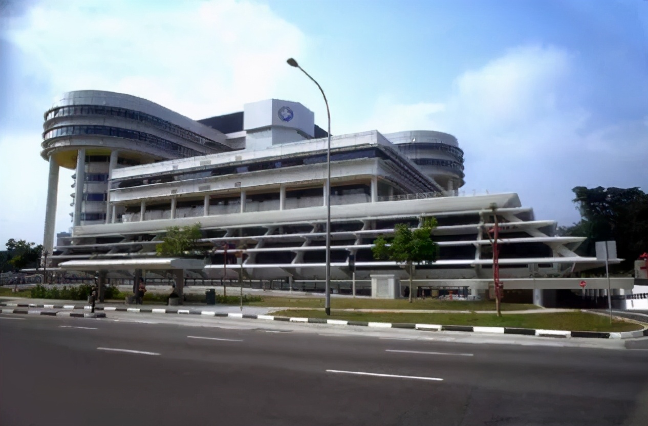 出国医疗机构哪个最好,亚洲排名第一的医院