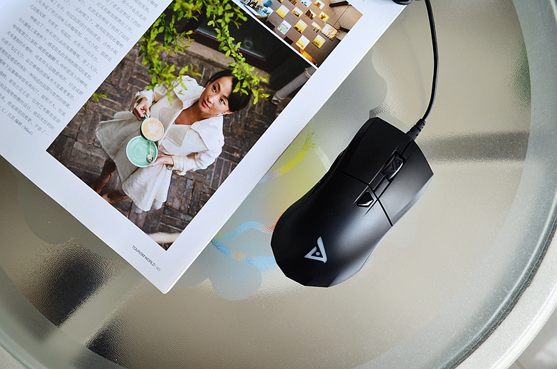 这鼠标真厉害,只因这个功能,可以让对手一招致命