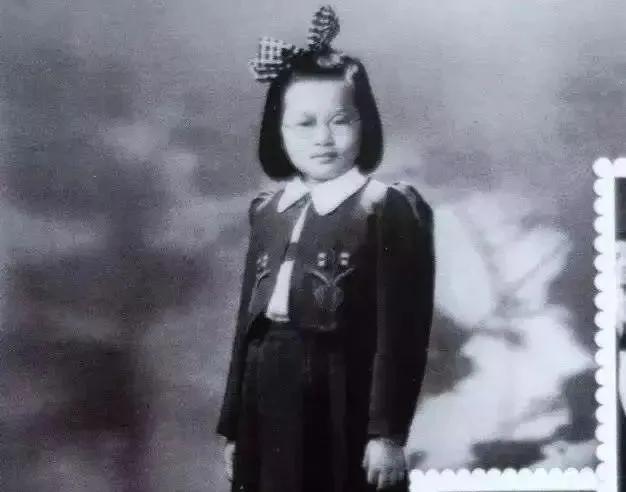 88岁老人钢琴弹奏梁祝,88岁老人弹奏梁祝视频