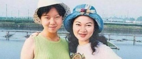 奚梦瑶恳求给孩子打码背后，是豪门子女血一般的教训