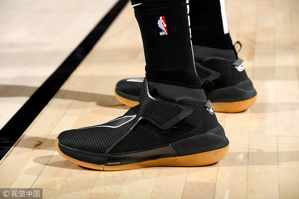 盘点nba上脚球鞋哈登篇,nba球鞋今日上脚