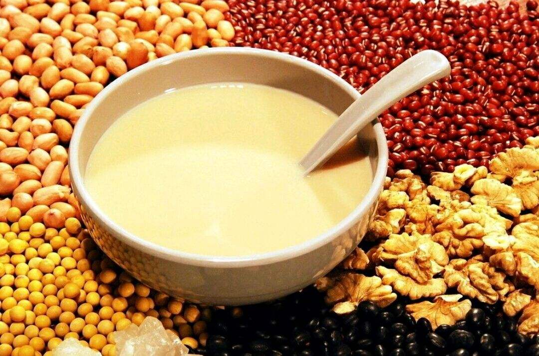 服用黄体酮皮肤变好还是变差,这些天然黄体酮让你越吃越年轻