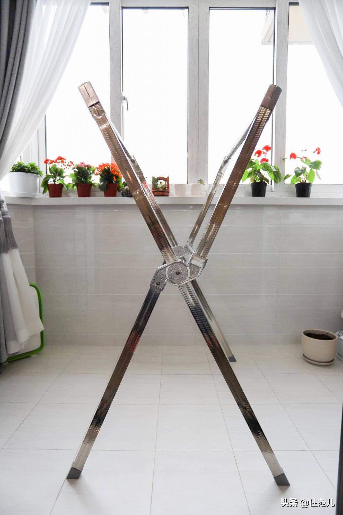 58㎡两室一厅，小户型也能拥有中岛厨房，父母硬核装修胜过年轻人