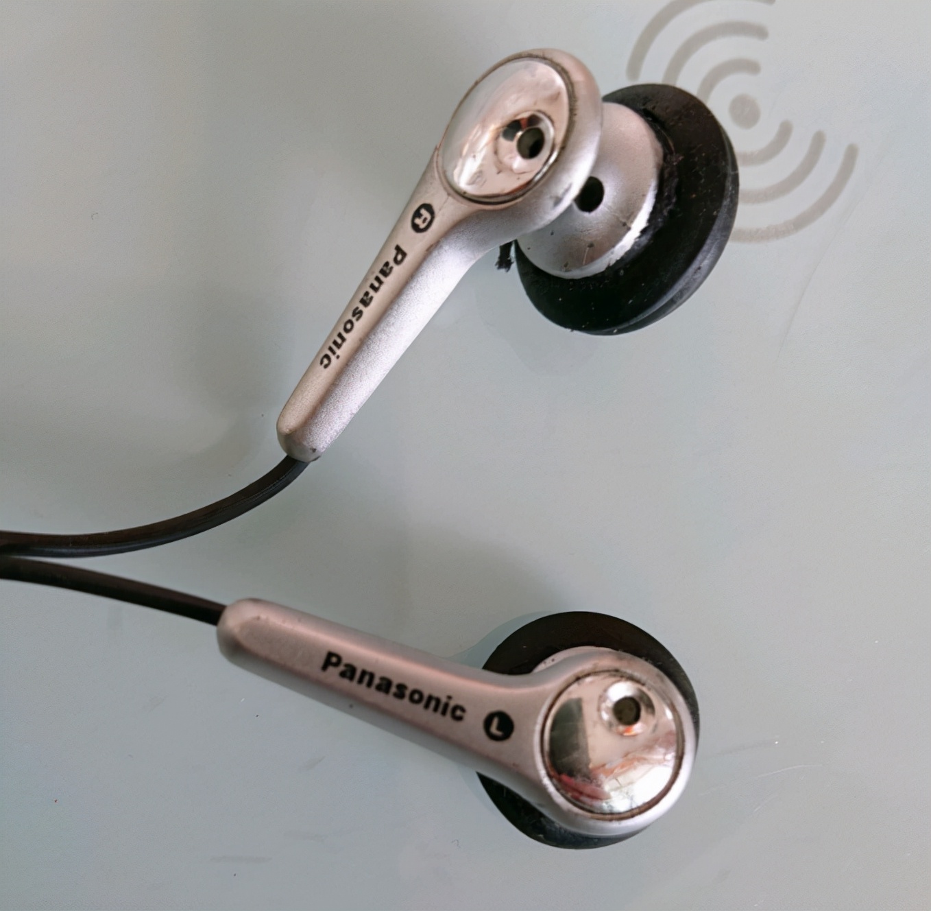 平头耳塞优缺点,平头耳塞式耳机越来越少