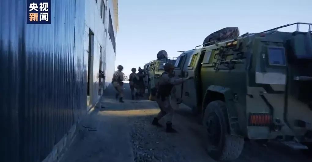 对印前线5592观察哨曝光，官方报道里有门道丨藏剑阁