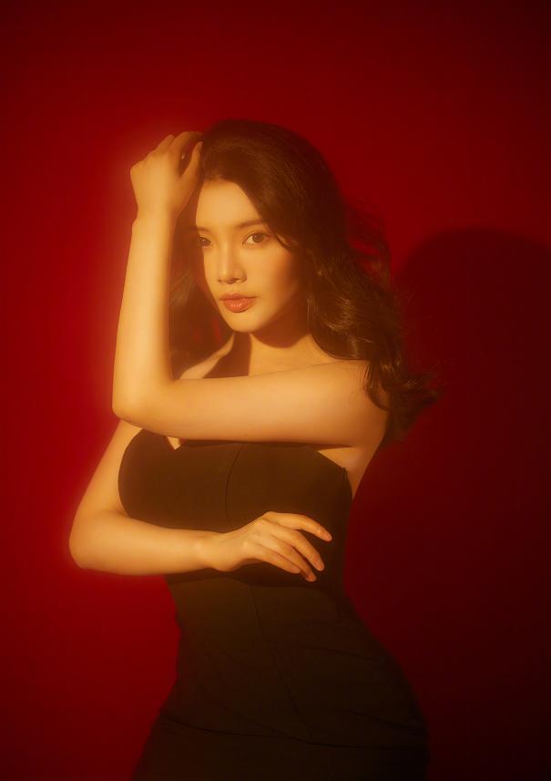 徐冬冬最美足球宝贝,徐冬冬足球宝贝视频