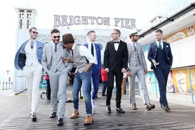 热天薄款西服,夏天怎么穿西服不热