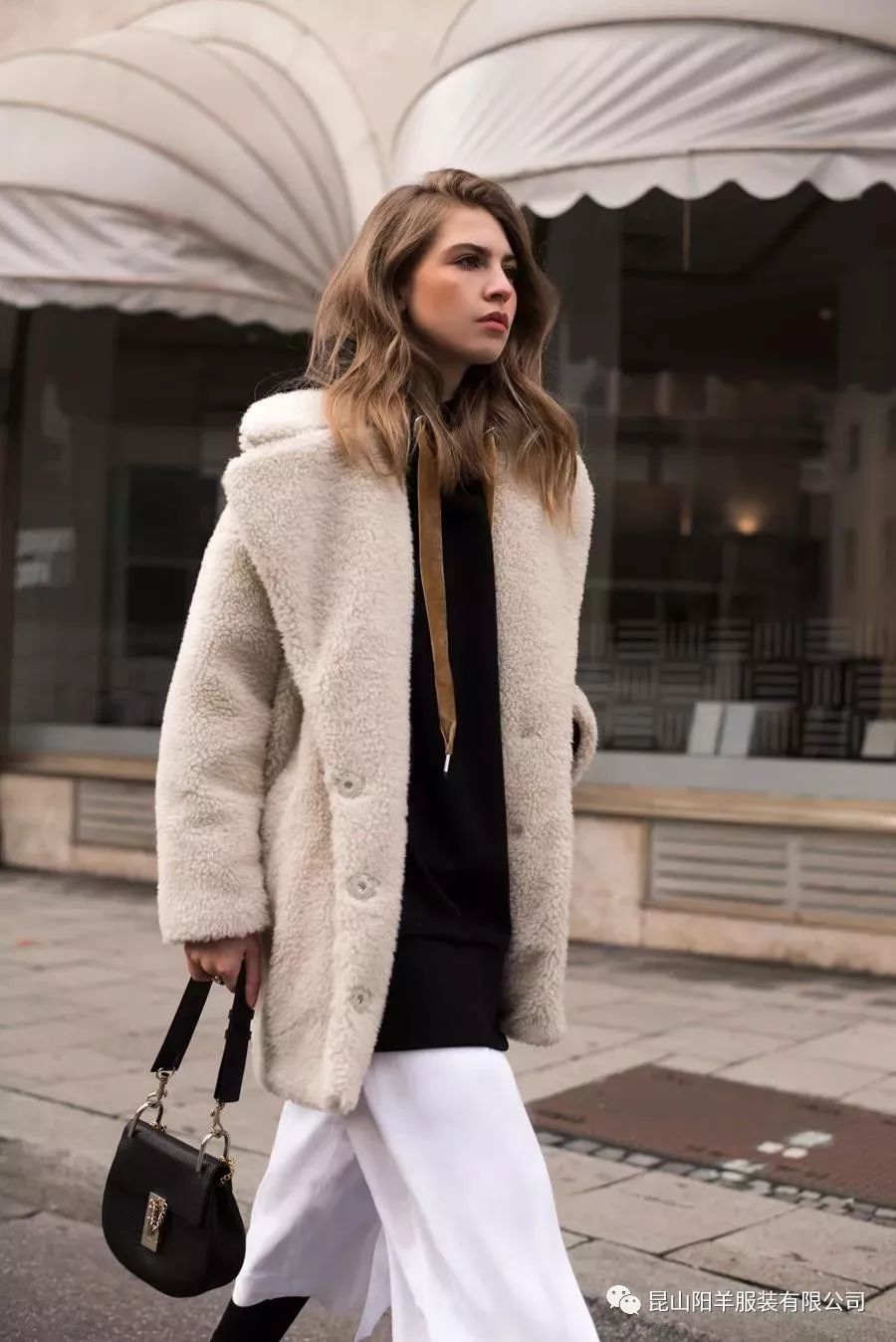 欧美明星冬季街拍穿搭2019,2019年春季欧美明星街拍