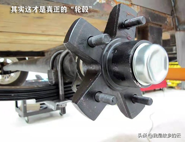 爆胎了轮胎拆不下来怎么办,轮毂爆胎后拆卸图解