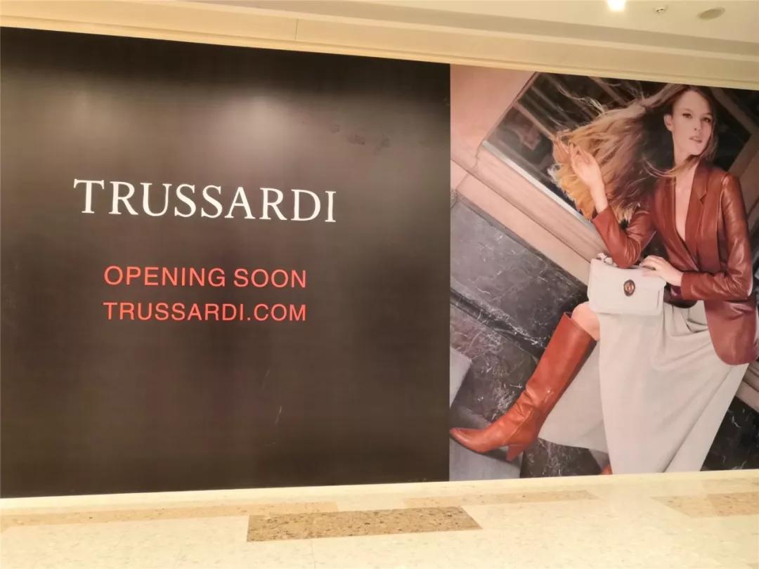 versacejeans值得买吗,versacejeans上海店地址