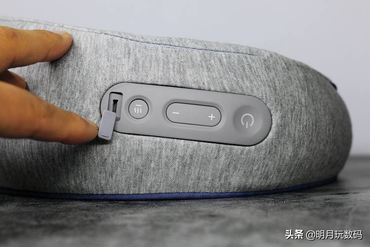 美国u型颈椎枕,u型按摩颈椎枕测评