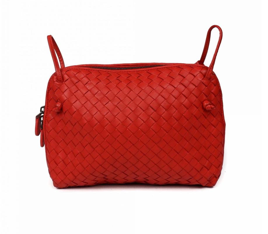 葆蝶家是几线奢侈品,葆蝶家奢侈品功能箱包