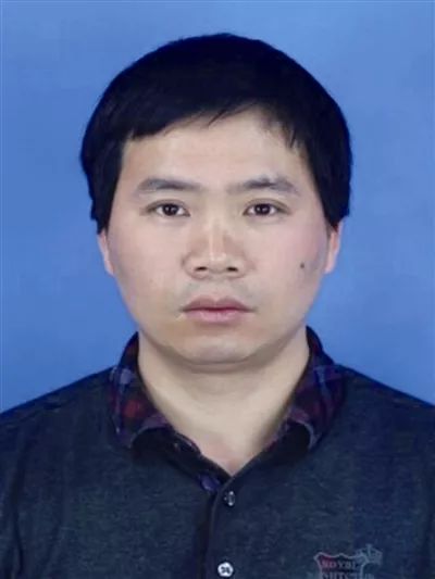 向广大患者致以新春的问候,向全国广大医务者祝贺医师节