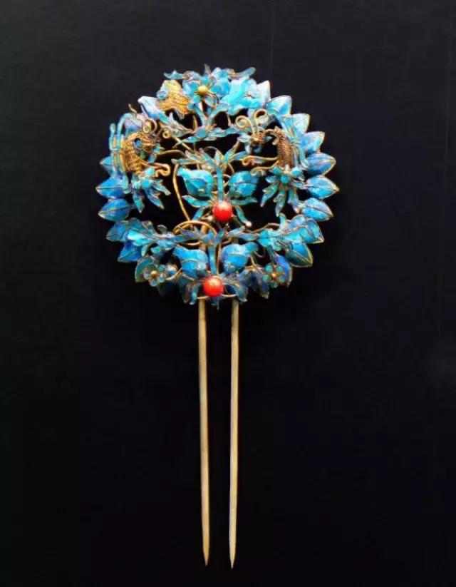 古代女人的首饰,古代女子的首饰描写