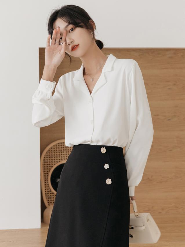 衬衫皱了怎么弄好,衬衫上有黑色霉点怎么洗掉