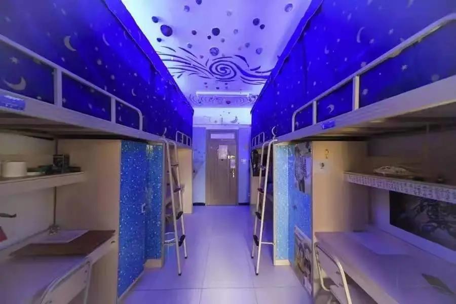 各地区大学宿舍对比,川内宿舍条件好的本科