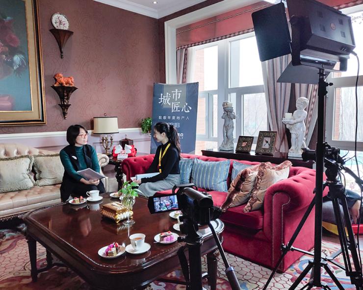 贾萍讲房产市场,致敬房地产人的视频