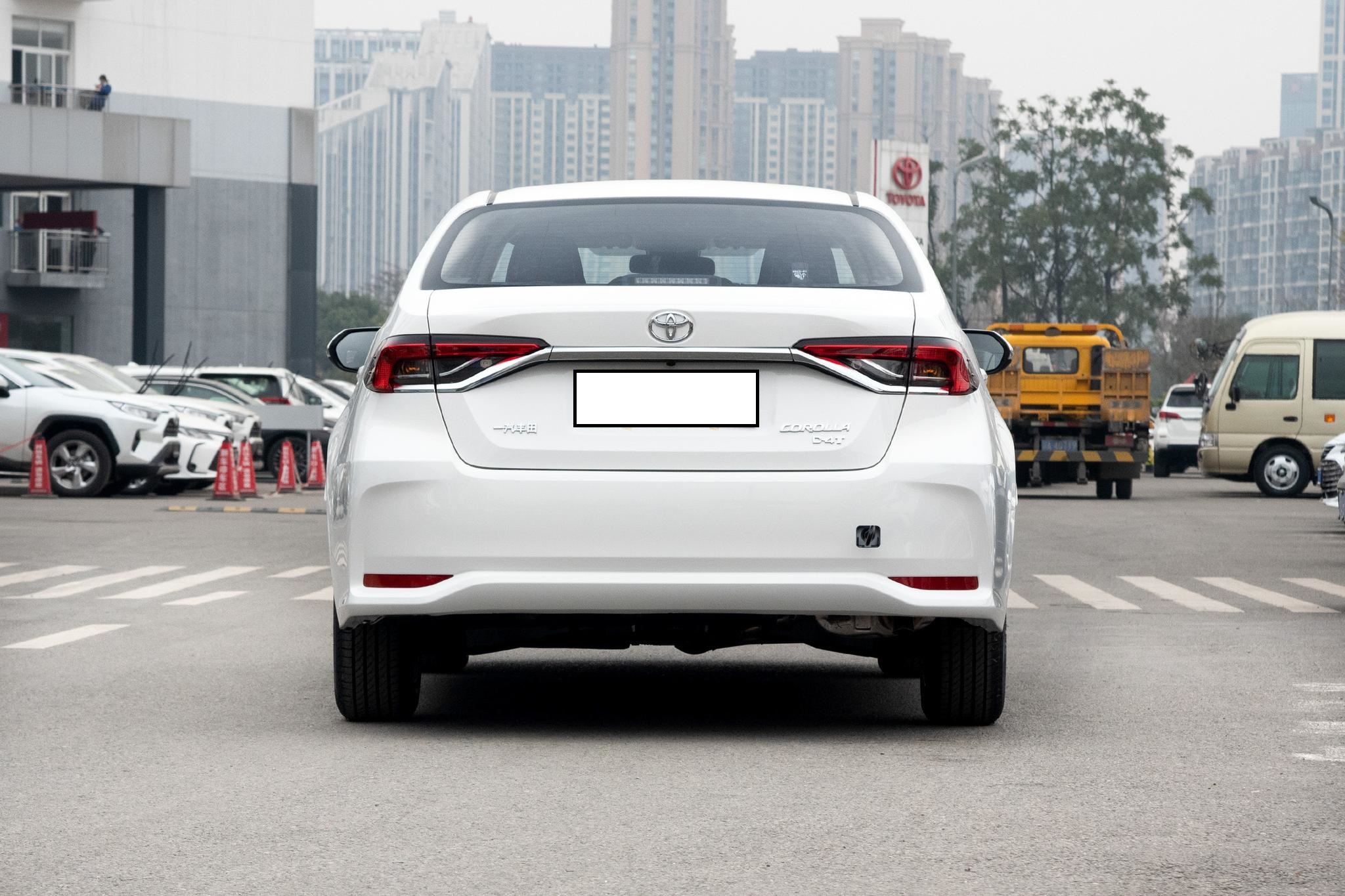 8万公里卡罗拉1.2t真实油耗,卡罗拉和宝来哪个更省油