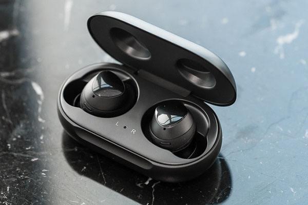 最值得入手的蓝牙耳机airpods,airpods和其他蓝牙耳机对比推荐