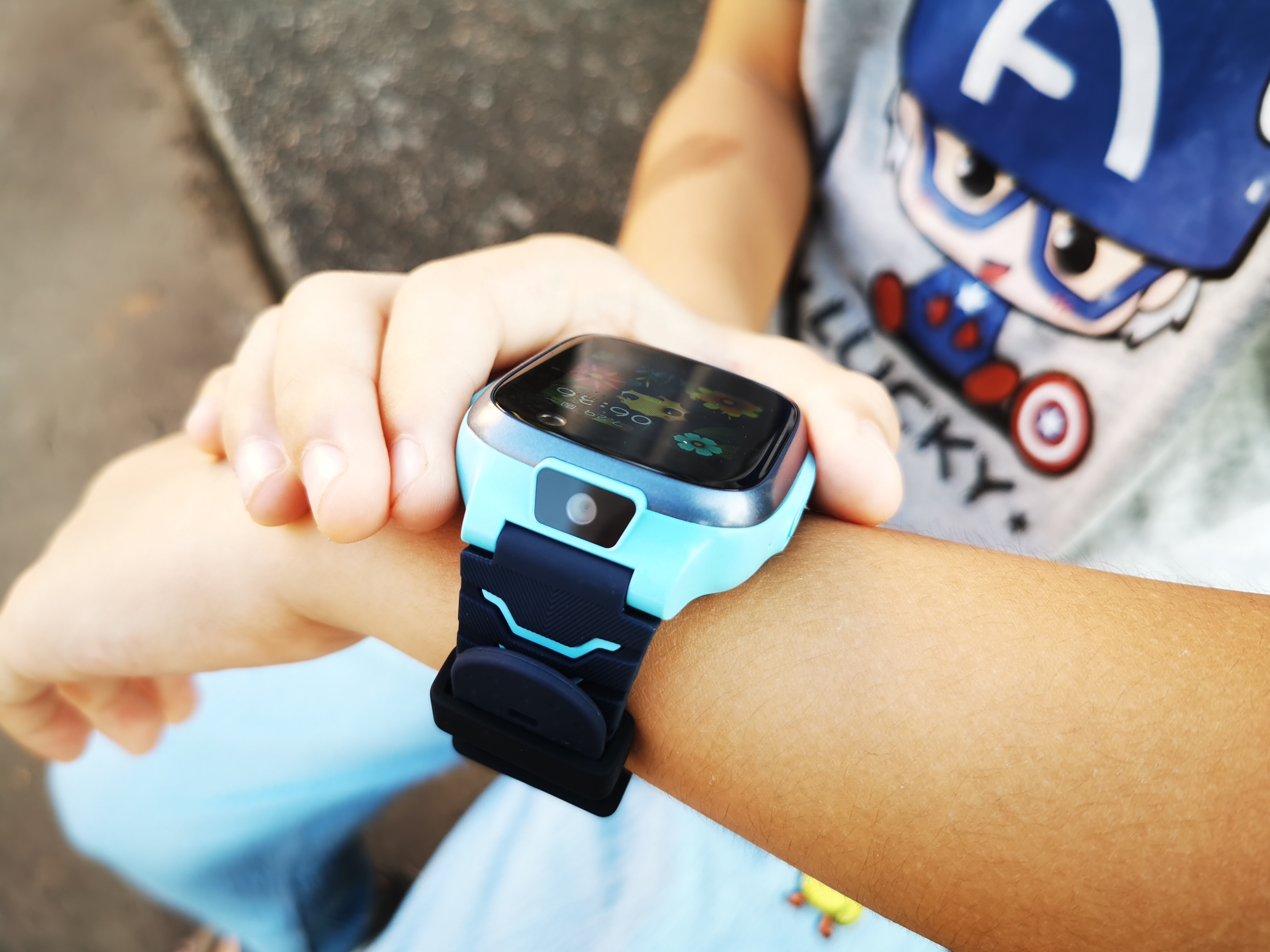 360儿童智能手表p1开箱体验,360儿童手表p1pro测试