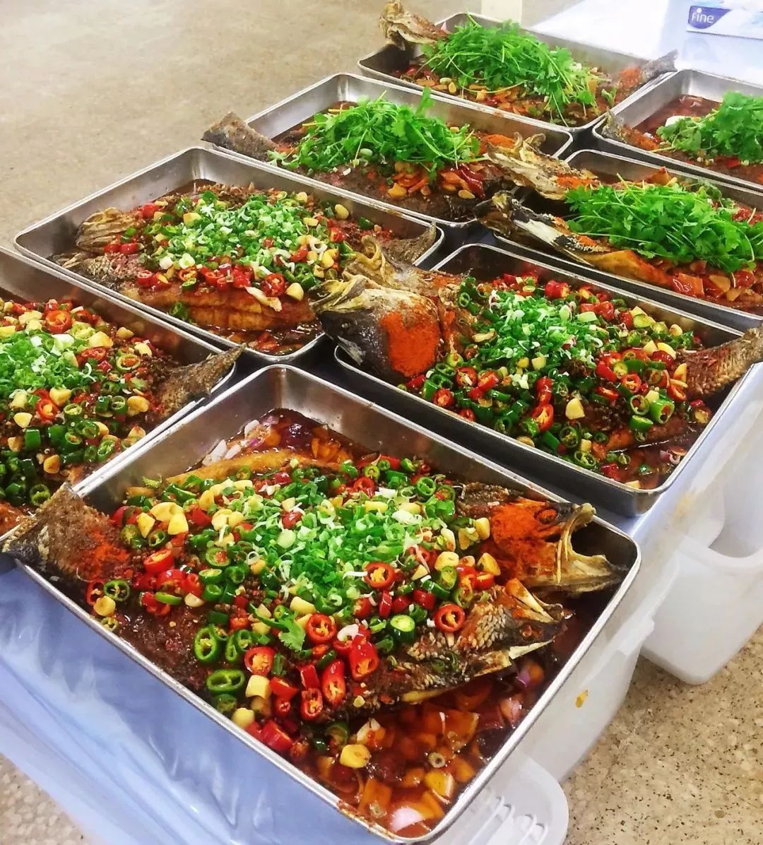 华为食堂爆红网络看得我泪流满面,华为食堂的真实视频