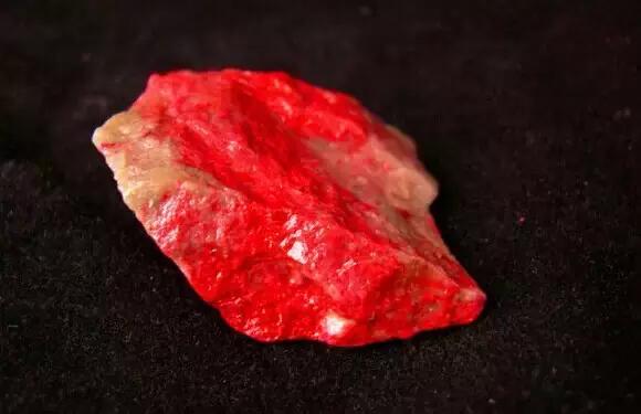 日常石头分类及图片大全,捡到这种石头千万不要扔