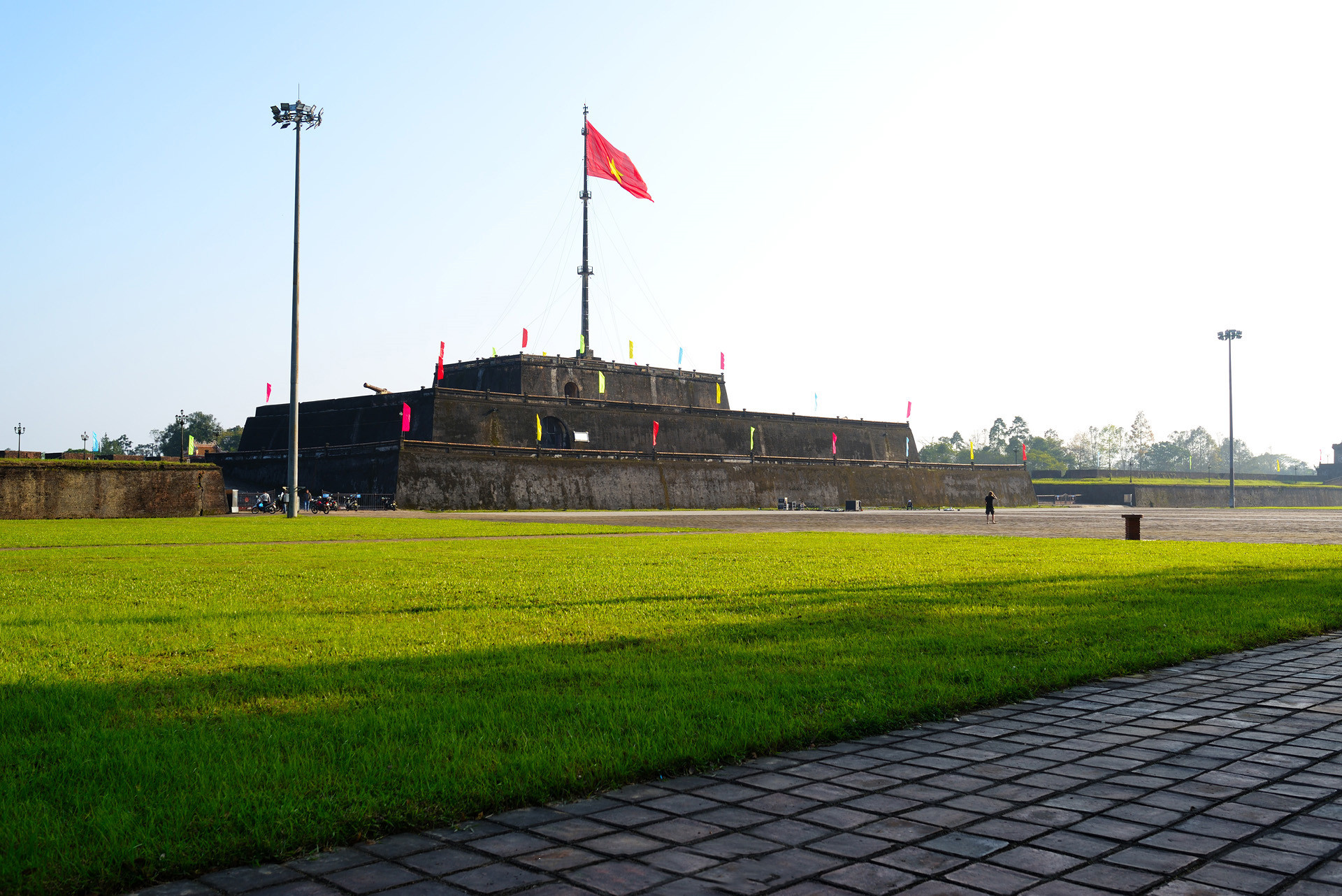 故宫越南人建的,越南山寨的故宫