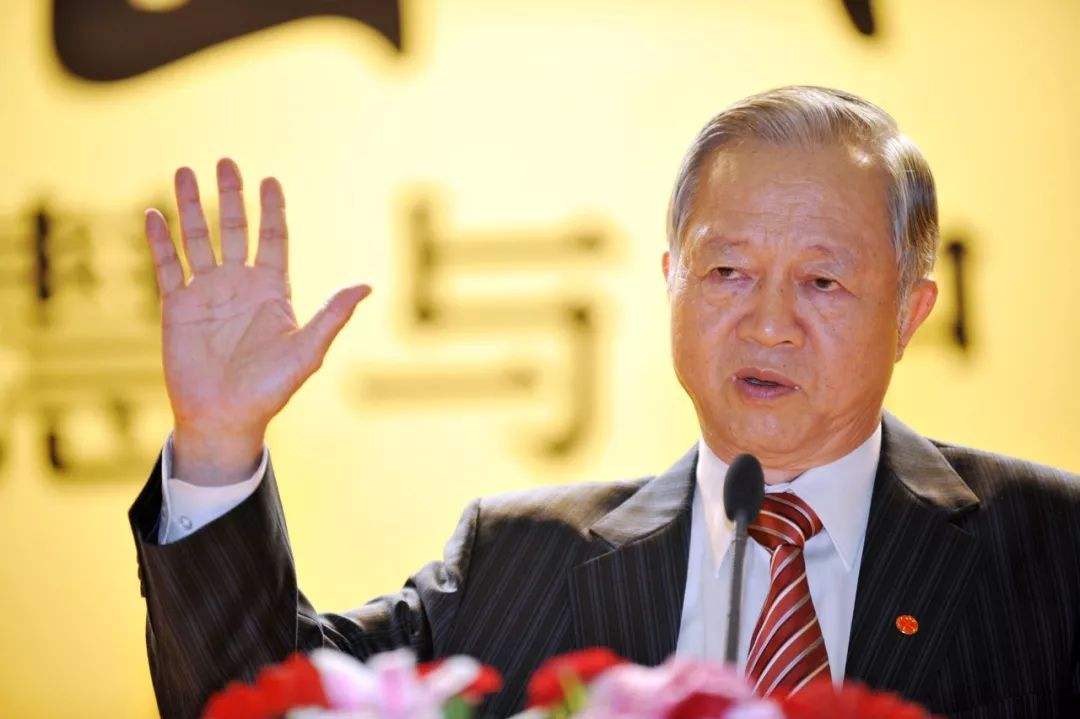 要先学会怎么样花钱,才能学会怎么样赚钱