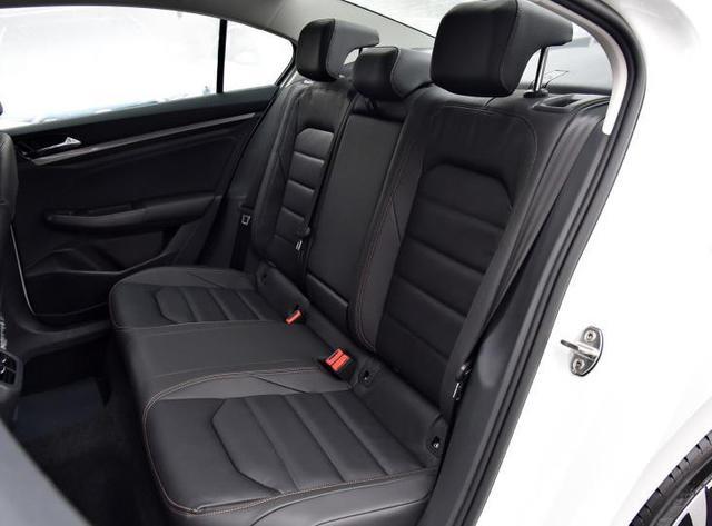 14w公里的大众宝来值不值得买,大众宝来6万多可以提车么