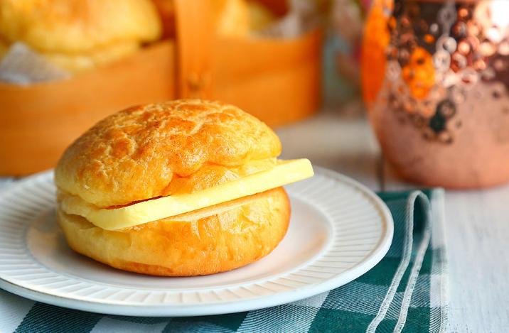 经典港式菠萝油挺肥挺香的 (港式菠萝油正宗做法)