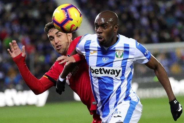 两队实力悬殊弱队主场让强队一球,两队实力相近主队让一球分析