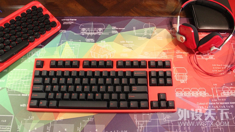 利奥波德:许你粉黛红霞醉梦人家