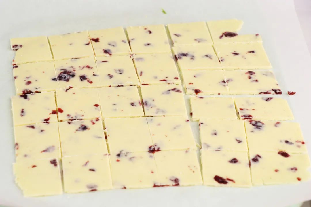 ​家里奶粉喝不完把它做成酸奶片酸酸甜甜巨好吃健康无添加