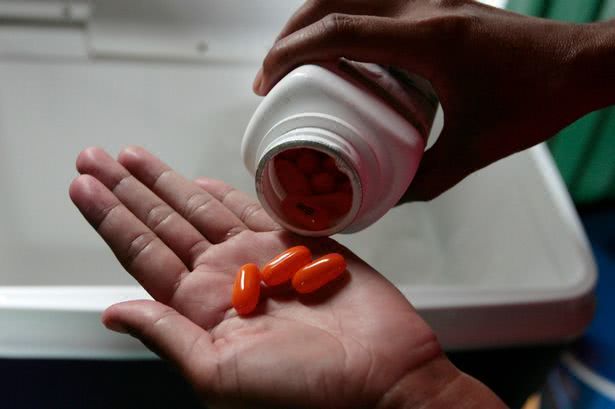 俄罗斯*市黑**出现声称可治疗新冠肺炎药物，有人以数倍价钱转售获利