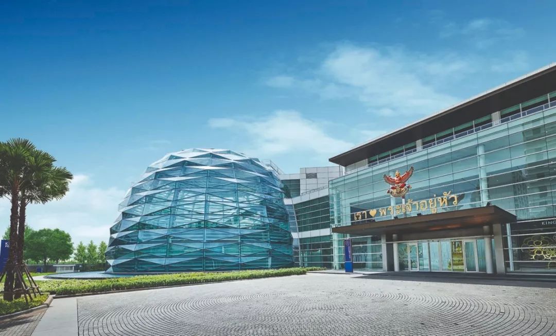 曼谷的商场有哪些,曼谷的商场暹罗广场