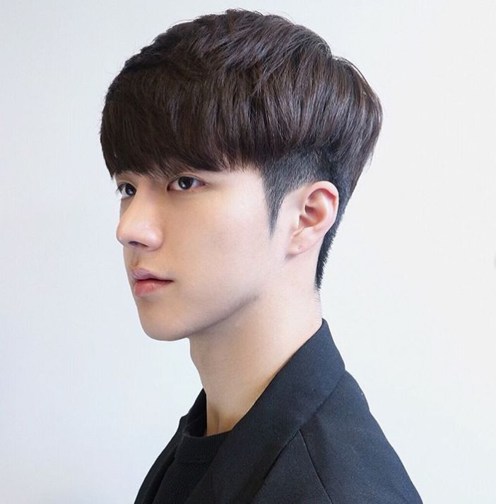 男生发际线高适合的发型推荐,发际线高适合什么刘海男生