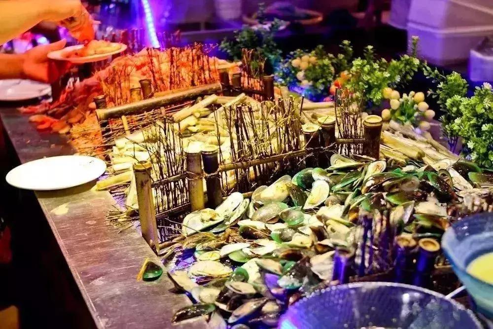 天津人借钱买奢侈品,天津人借钱吃海鲜是什么意思