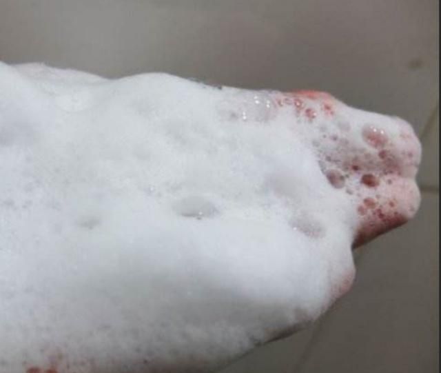 屈臣氏店员态度极其恶劣,屈臣氏店员不肯给你推荐的东西